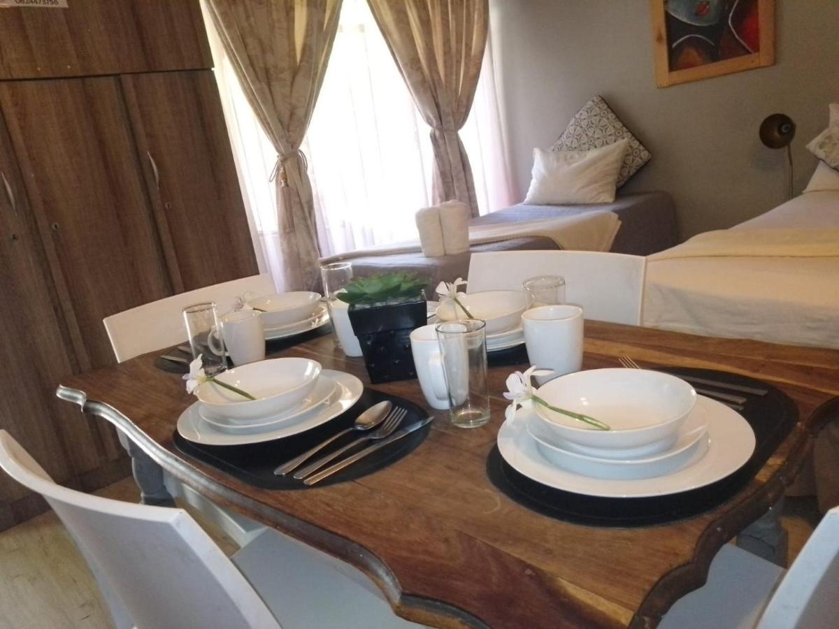 Aandrus Guesthouse Bloemfontein Exterior photo